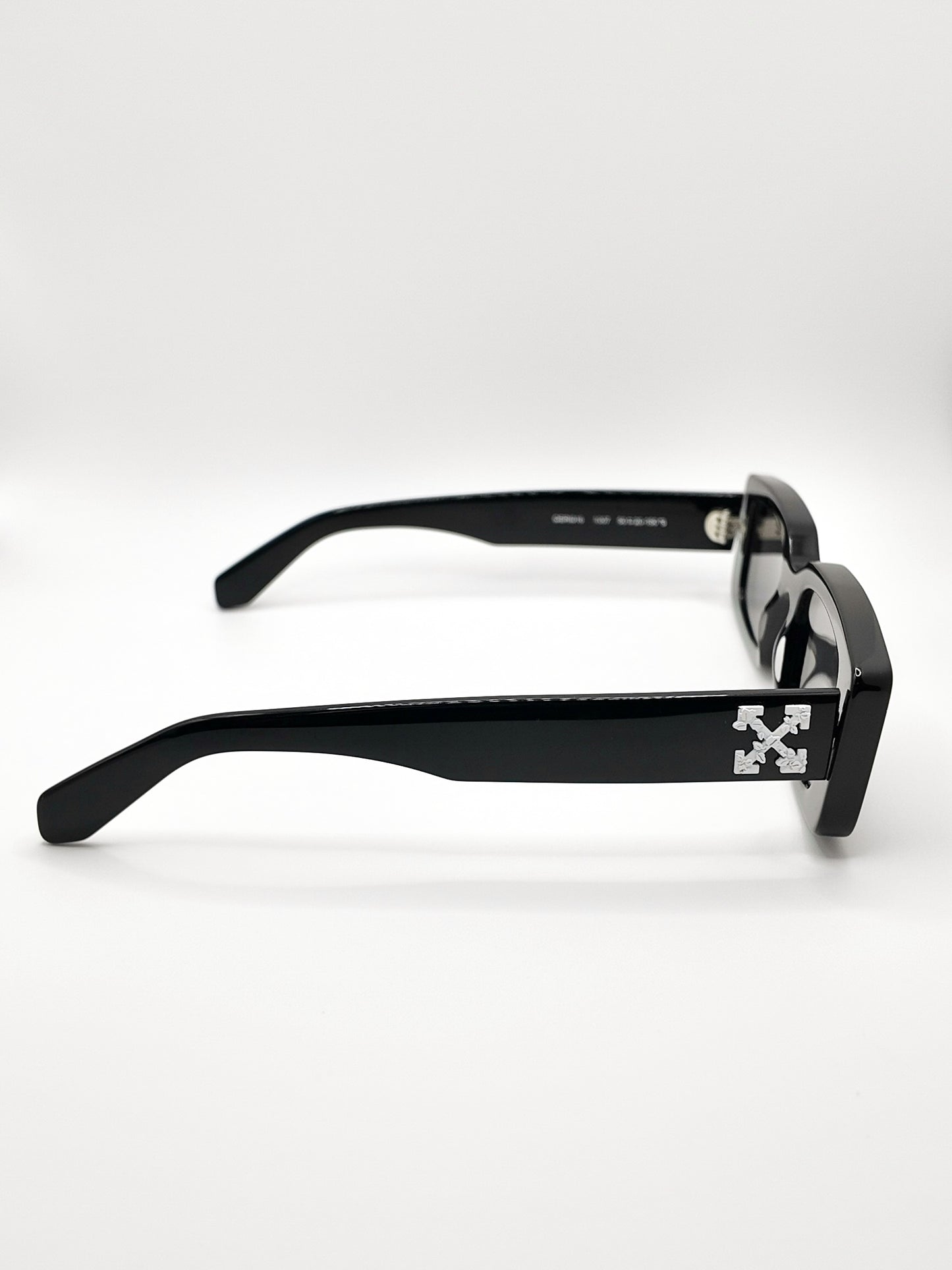 OFF-WHITE ARTHUR SUNGLASSES