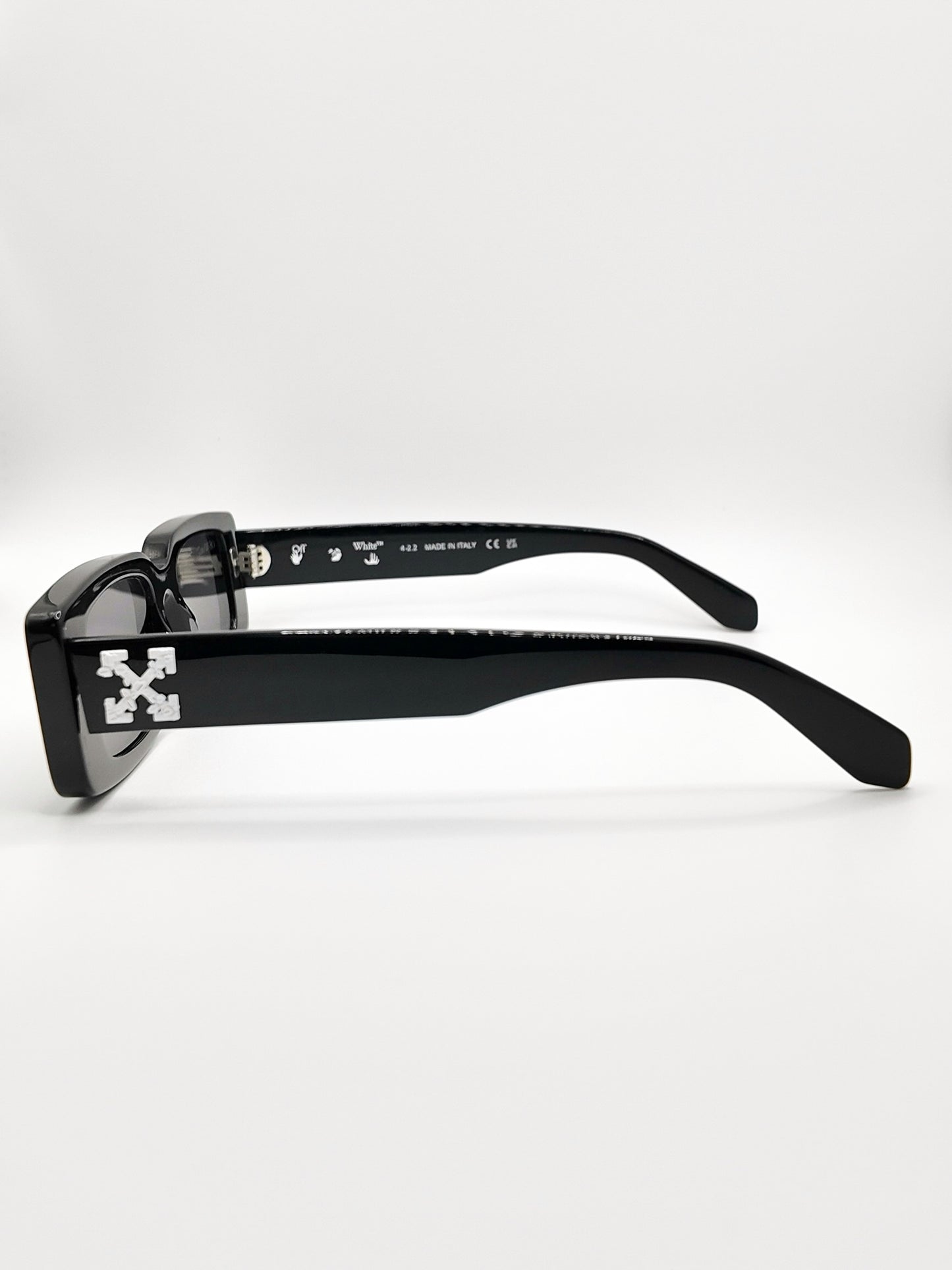 OFF-WHITE ARTHUR SUNGLASSES