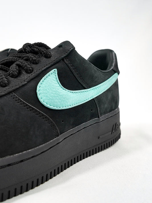 NIKE AF1 X TIFFANY SNEAKERS