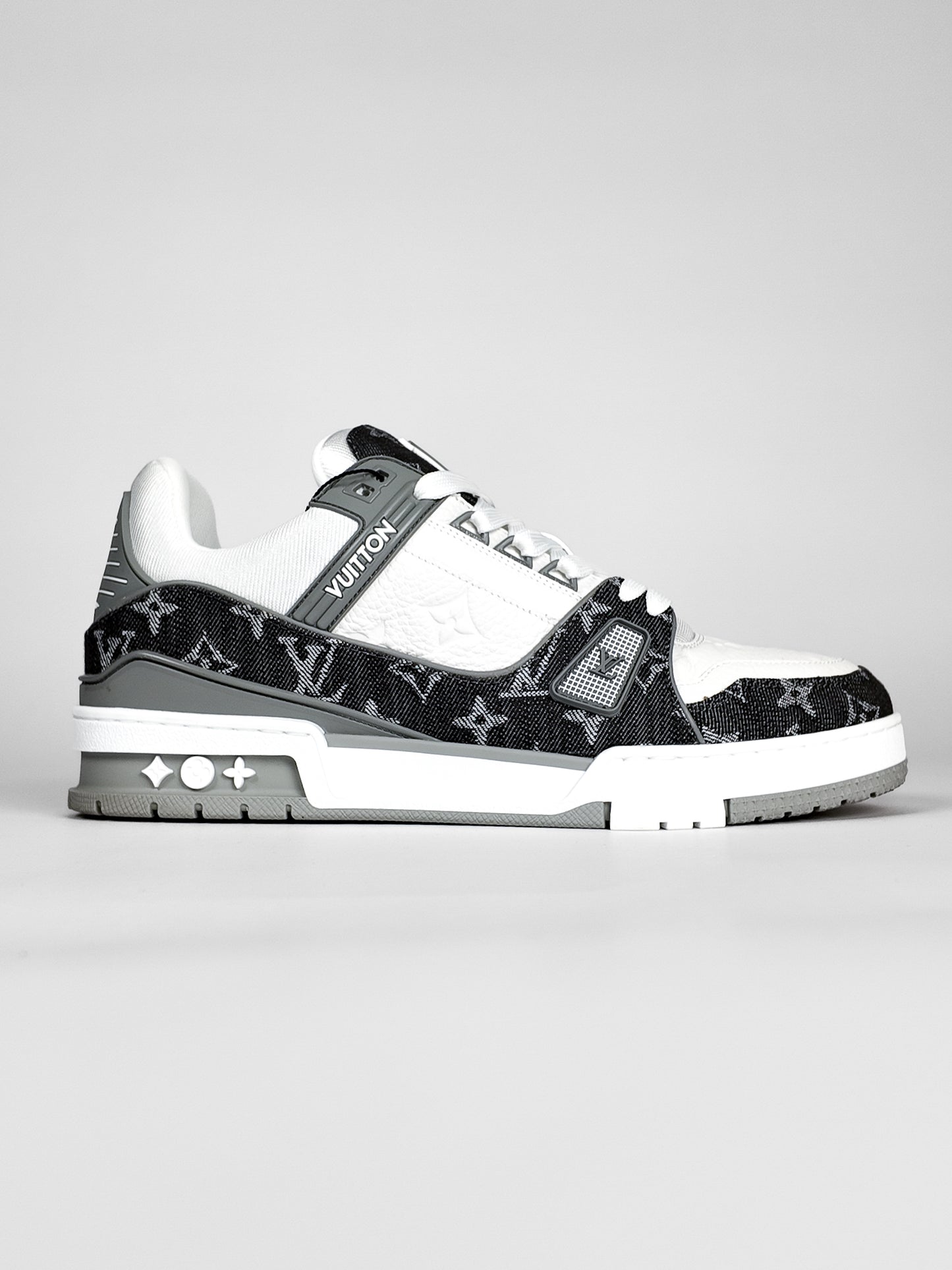 LOUIS VUITTON LV TRAINER