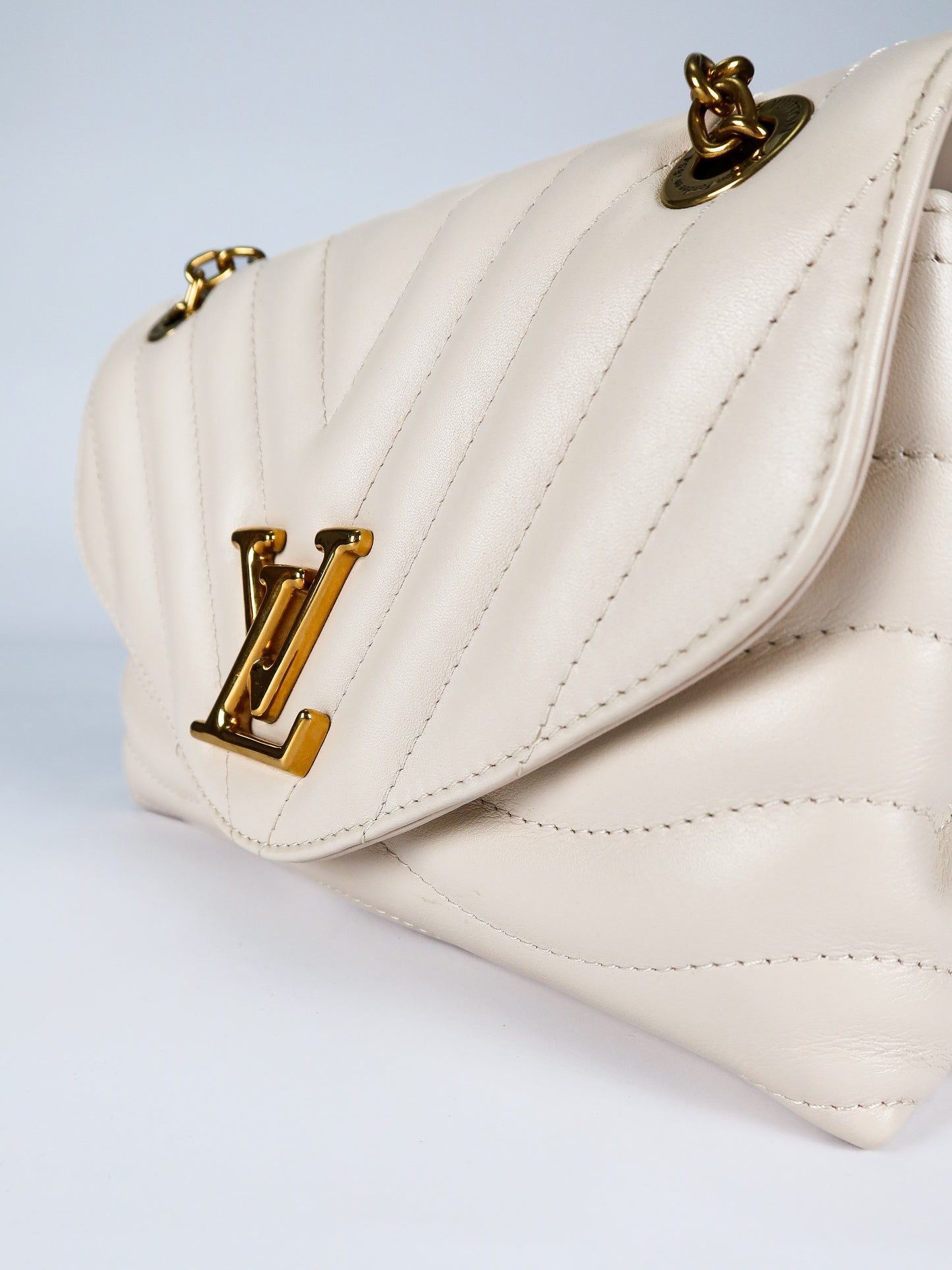 LOUIS VUITTON NEW WAVE BAG