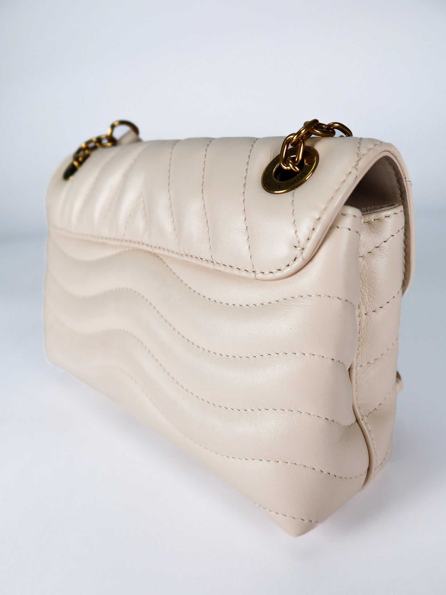 LOUIS VUITTON NEW WAVE BAG