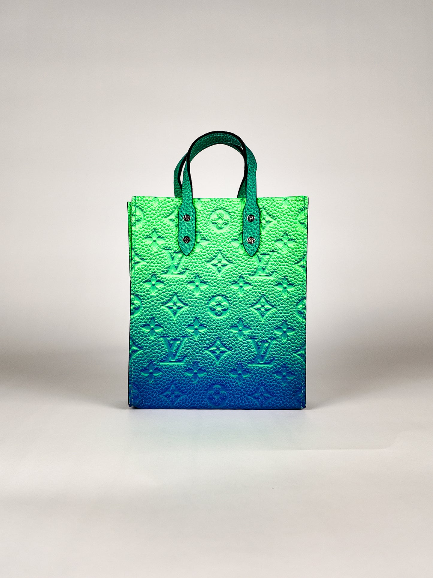LOUIS VUITTON SAC PLAT BAG XS