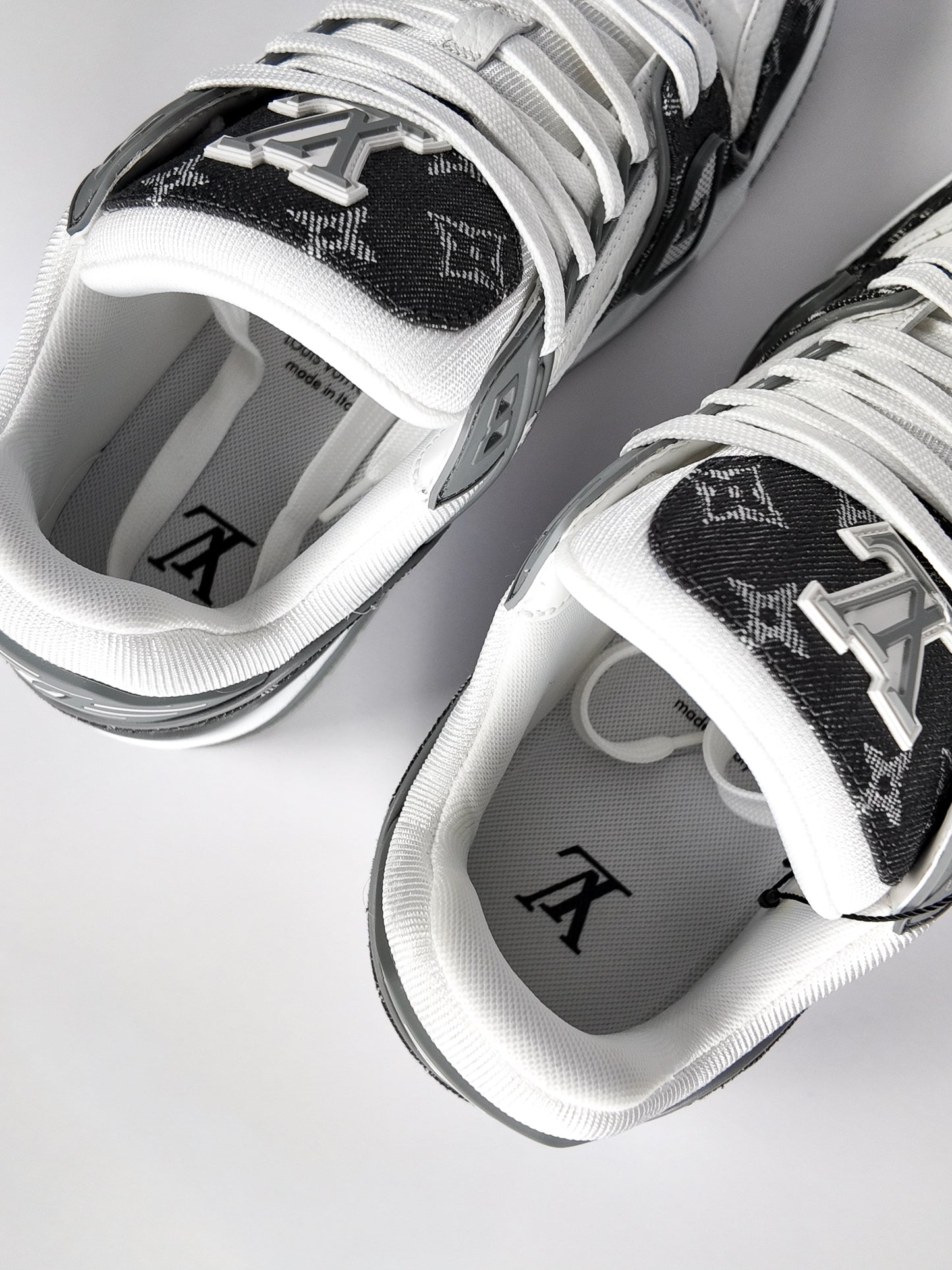 LOUIS VUITTON LV TRAINER