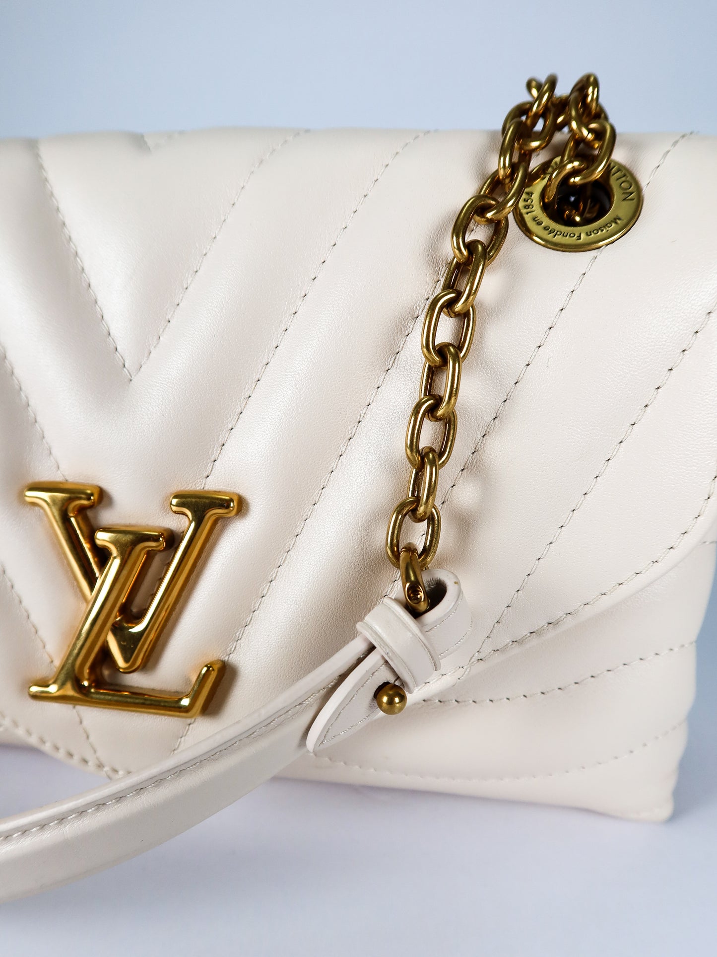 LOUIS VUITTON NEW WAVE BAG