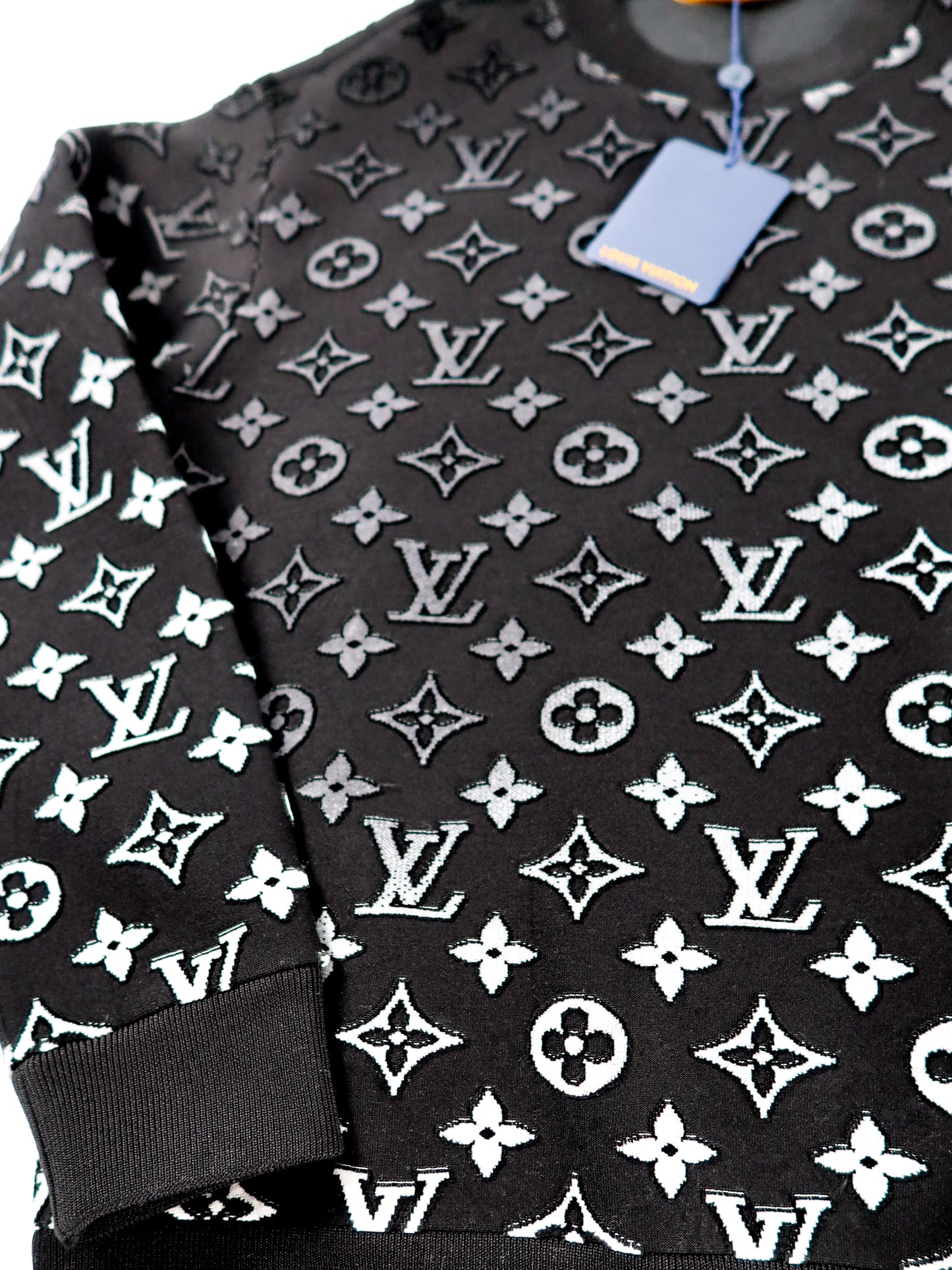 LOUIS VUITTON MONOGRAM SWEATSHIRT