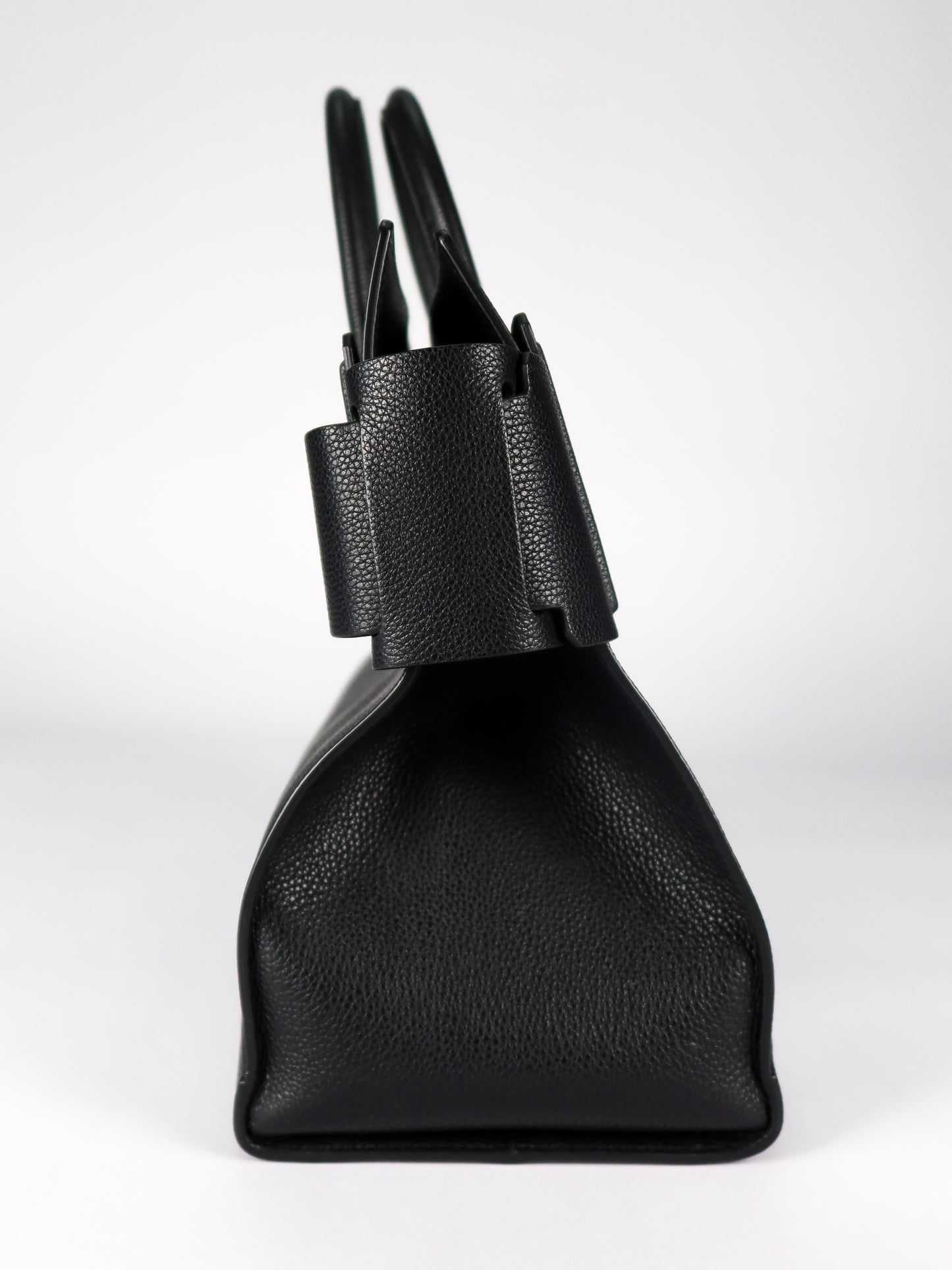 GIVENCHY HORIZON BAG