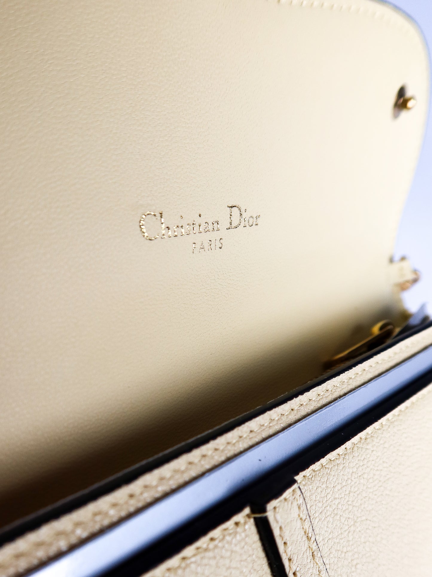DIOR SMALL SADDLE ON CHAIN