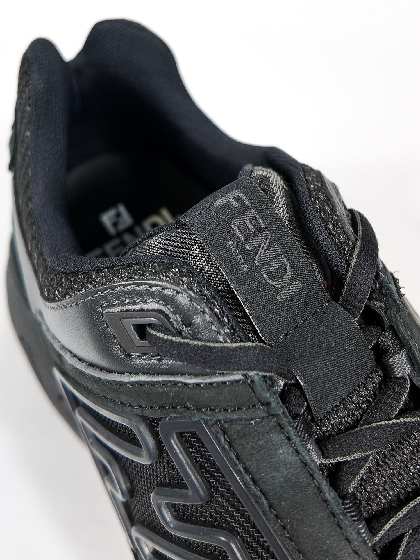 FENDI FF RUNNER SNEAKERS
