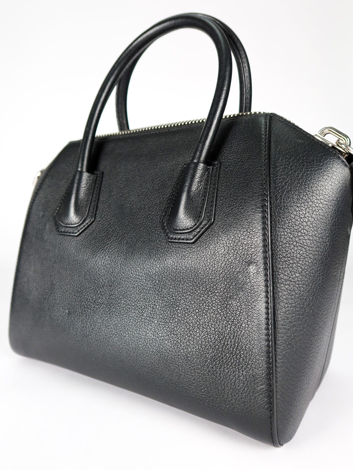 GIVENCHY SMALL ANTIGONA BAG