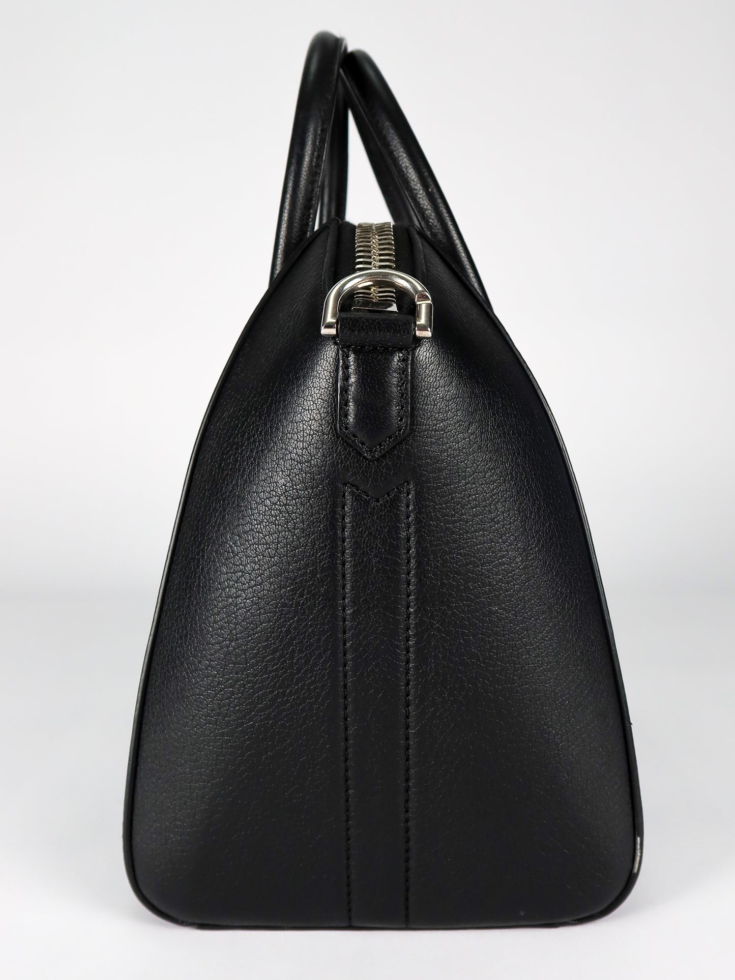 GIVENCHY SMALL ANTIGONA BAG